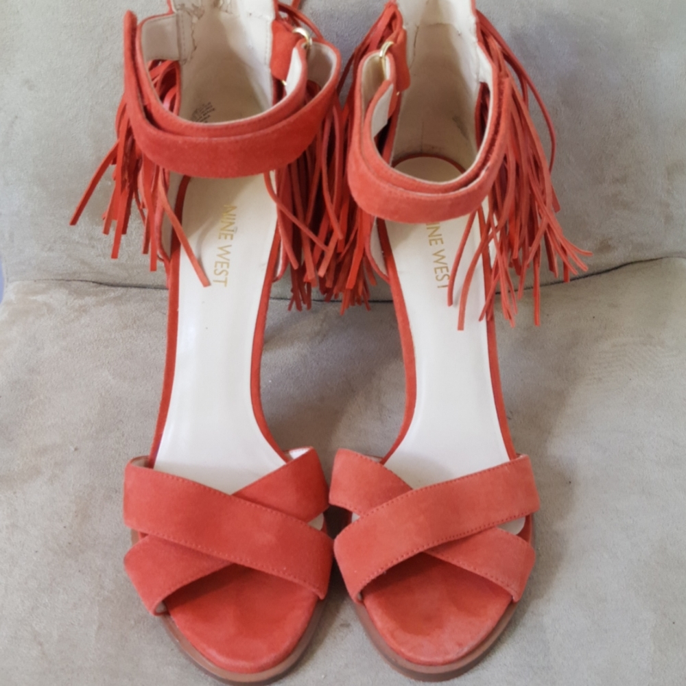 Nine West Suede Frings Heels - Picture 9 of 9